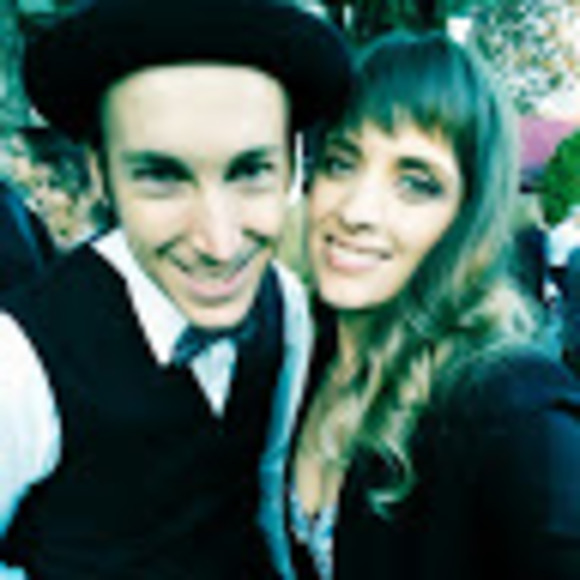 Meet your Posher, Conta - Picture 1 of 1